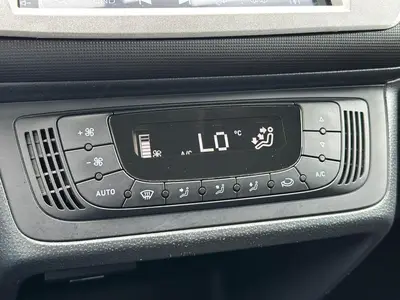 SEAT Ibiza - Thumbnail 25