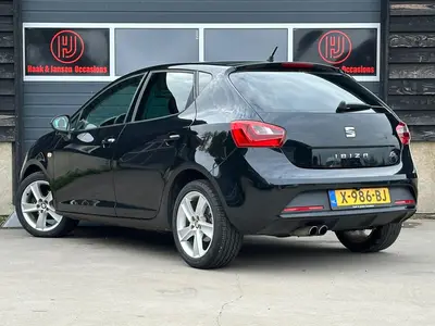 SEAT Ibiza - Thumbnail 4