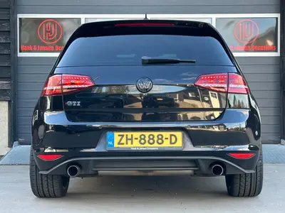 Volkswagen Golf - Thumbnail 7