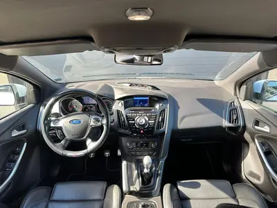 Ford FOCUS Wagon - Thumbnail 13