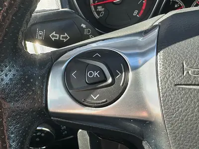 Ford FOCUS Wagon - Thumbnail 25