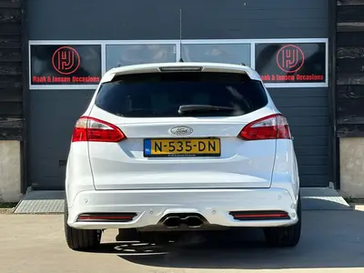 Ford FOCUS Wagon - Thumbnail 7