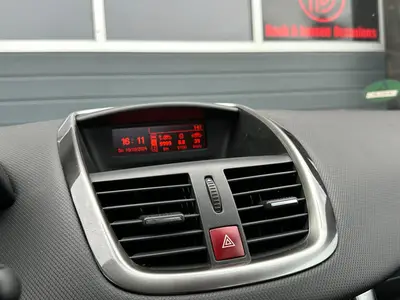 Peugeot 207 - Thumbnail 17