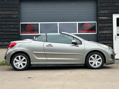 Peugeot 207 - Thumbnail 10