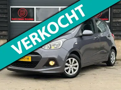 Hyundai i10 - Thumbnail 1