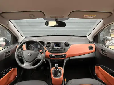 Hyundai i10 - Thumbnail 12