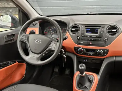 Hyundai i10 - Thumbnail 14