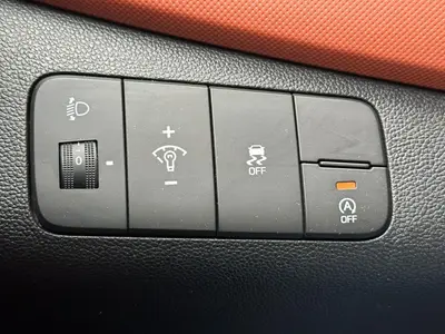 Hyundai i10 - Thumbnail 22