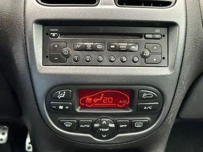 Peugeot 206 - Thumbnail 21