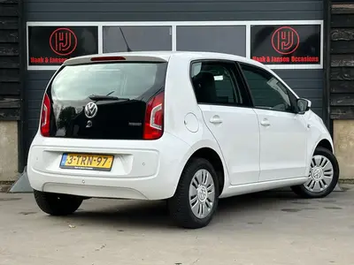 Volkswagen up! - Thumbnail 5