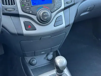 Hyundai i30 - Thumbnail 23