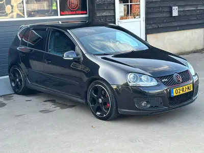 Volkswagen Golf - Thumbnail 27