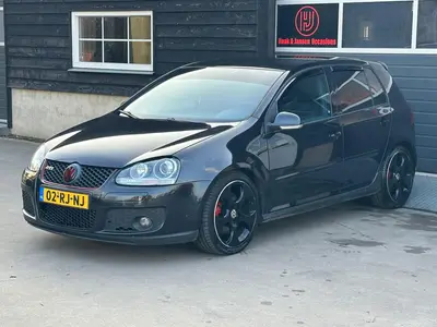 Volkswagen Golf - Thumbnail 29