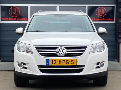 Volkswagen Tiguan - Thumbnail 6