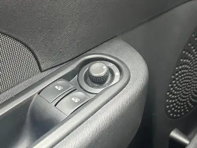 Renault Twingo - Thumbnail 22