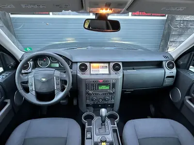 Land Rover Discovery - Thumbnail 14