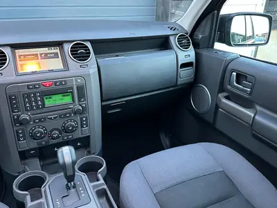 Land Rover Discovery - Thumbnail 15