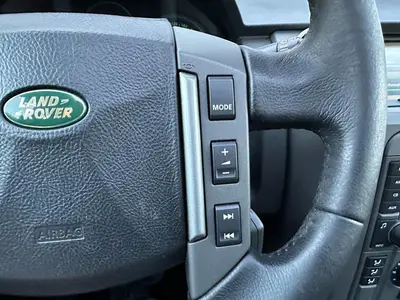 Land Rover Discovery - Thumbnail 23