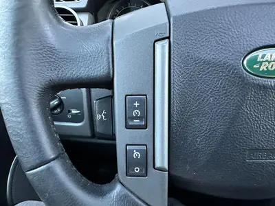 Land Rover Discovery - Thumbnail 24