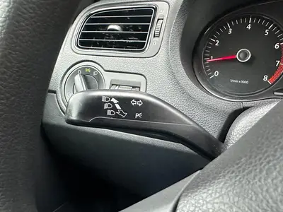 Volkswagen Polo - Thumbnail 21