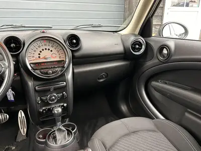 MINI Countryman - Thumbnail 13