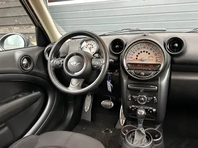 MINI Countryman - Thumbnail 14