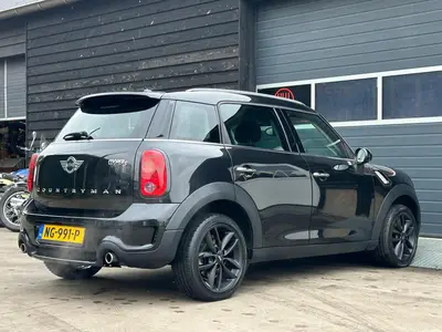 MINI Countryman - Thumbnail 29