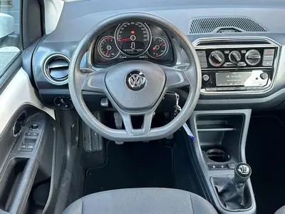 Volkswagen up! - Thumbnail 15