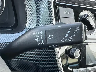 Volkswagen up! - Thumbnail 18