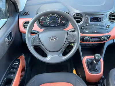 Hyundai i10 - Thumbnail 14