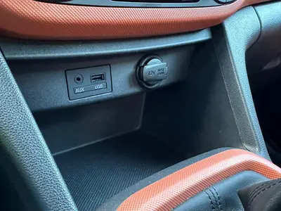 Hyundai i10 - Thumbnail 26