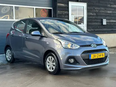 Hyundai i10 - Thumbnail 27