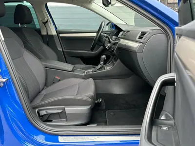 Superb - Thumbnail 11