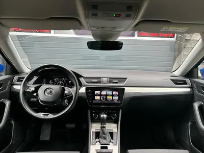 Superb - Thumbnail 12