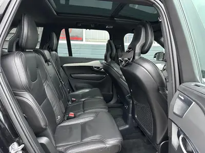 Volvo XC90 - Thumbnail 12