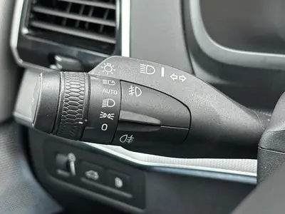 Volvo XC90 - Thumbnail 22