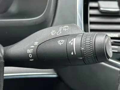 Volvo XC90 - Thumbnail 23