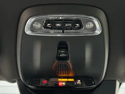 Volvo XC90 - Thumbnail 34