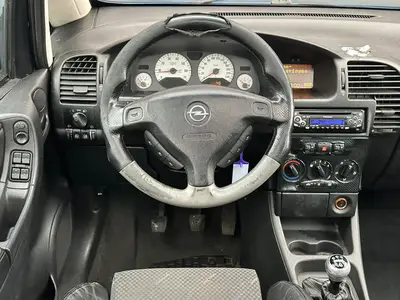 Opel Zafira - Thumbnail 16