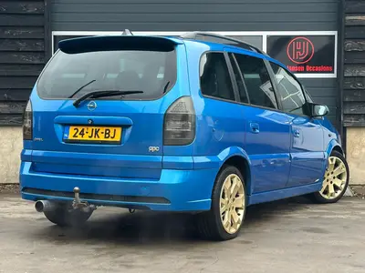 Opel Zafira - Thumbnail 5