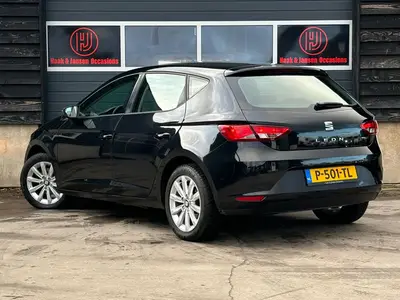 SEAT Leon - Thumbnail 5