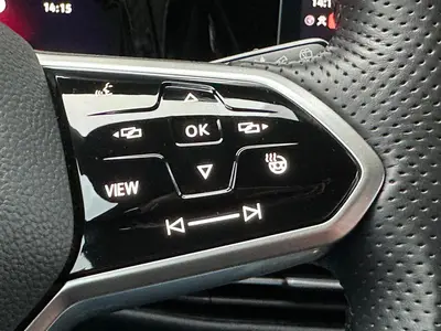 Volkswagen Golf - Thumbnail 22