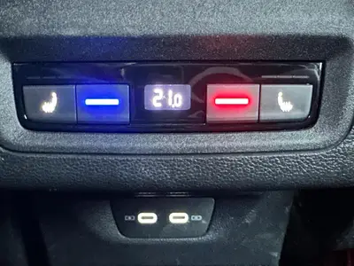 Volkswagen Golf - Thumbnail 27