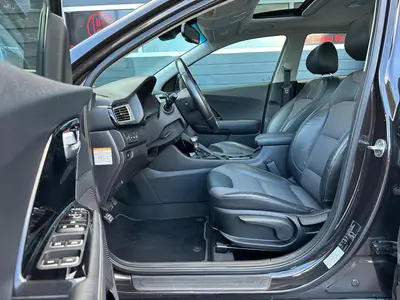 Kia Niro - Thumbnail 11