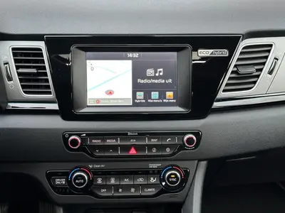 Kia Niro - Thumbnail 17