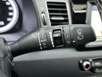 Kia Niro - Thumbnail 20