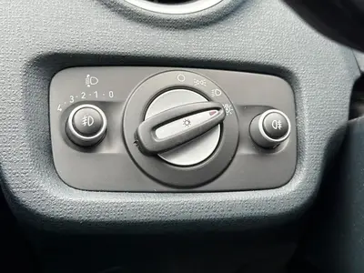 Ford Fiesta - Thumbnail 24