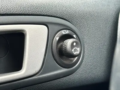 Ford Fiesta - Thumbnail 26