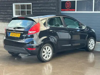 Ford Fiesta - Thumbnail 29