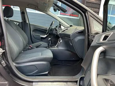 Ford Fiesta - Thumbnail 10